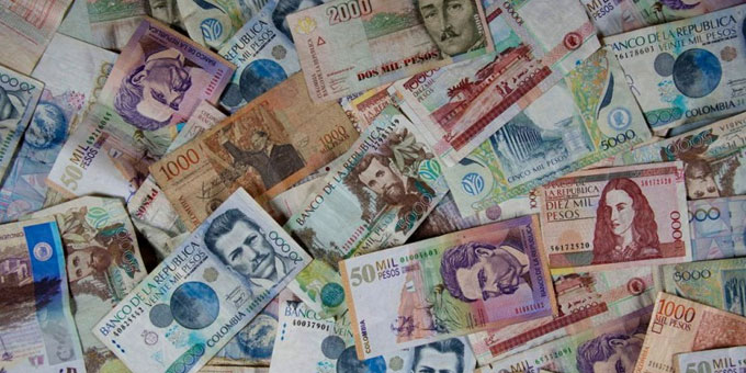 Colombian peso bills