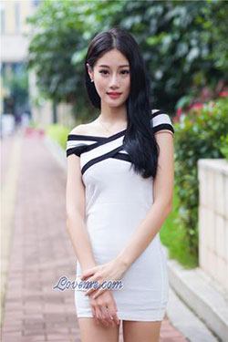 Chinese princess in a white dress