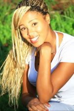 Moroccan babe with a beautiful smile