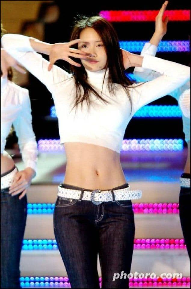 Im Yoona sexy abs