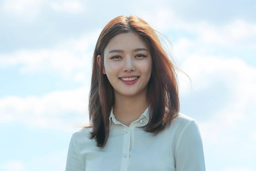 Kim Yoo Jung simple Korean actress