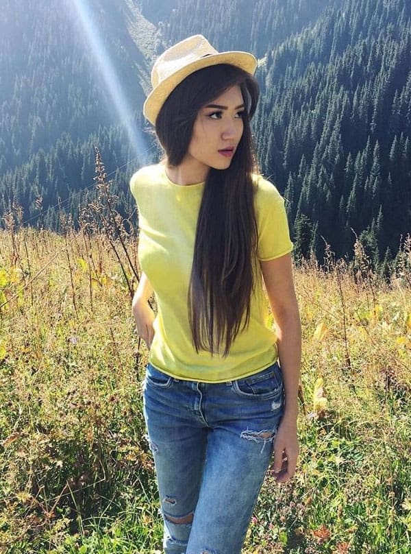 Saniya Abizova stunning in yellow