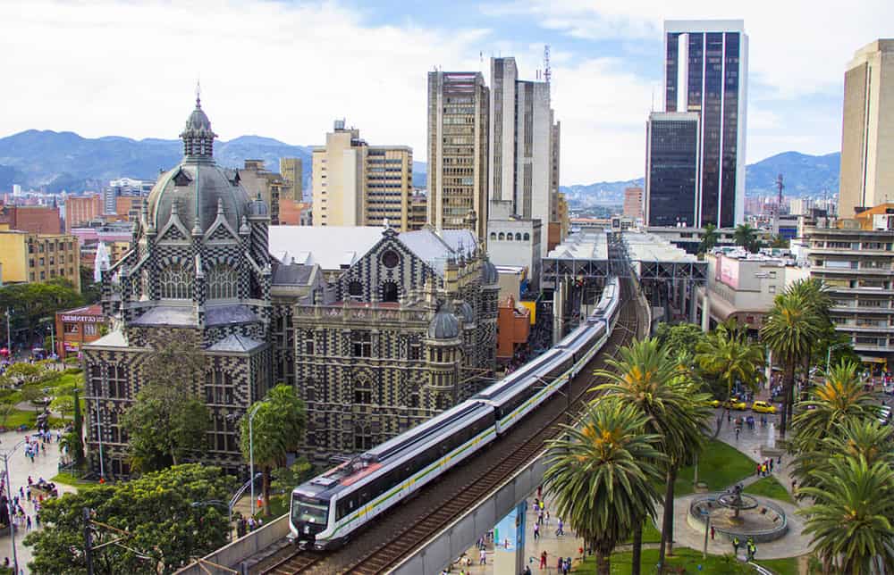 train transit Medellin Colombia